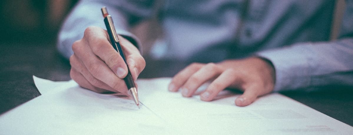 Pen and pencil to represent ECSS Drafting Rules for writing requirements compliance with ESA guidelines.